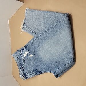 SO Size 13 / 32 High Rise Mom Jeans.  Med-Light Wash, Great Used Condition.